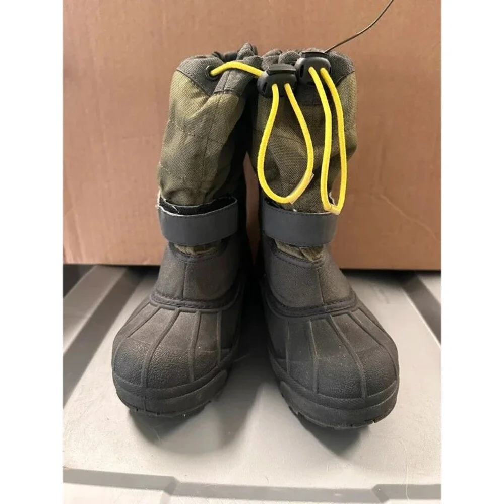 Columbia Kids size 2 Waterproof Winter Snow Boots